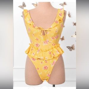 Size Large KARLIE RAE X MENTIONABLES COLLABORATION Floral Ruffle Teddy